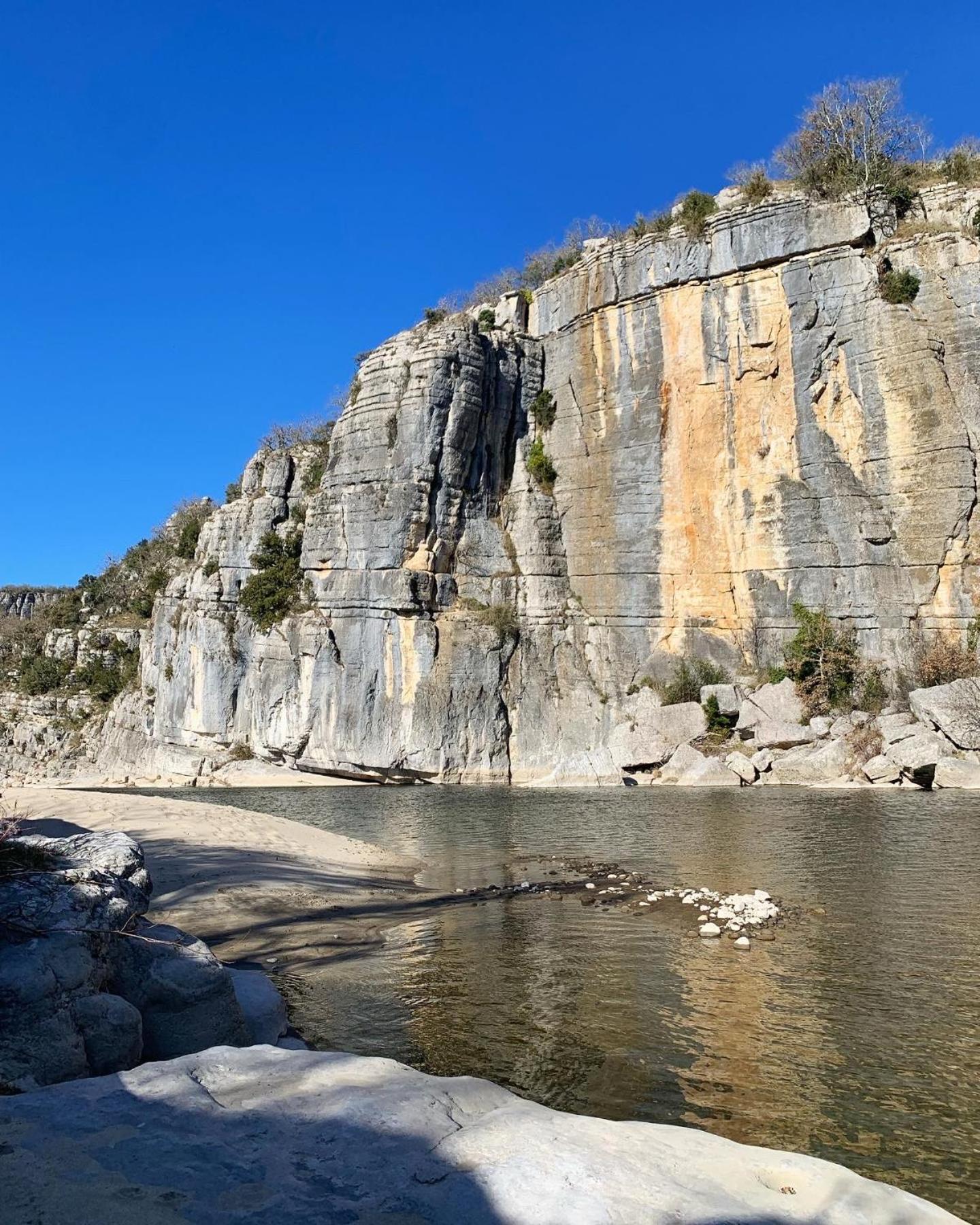 Holiday home Maison Piscine & Pont D'arc Vallon-Pont-d'Arc