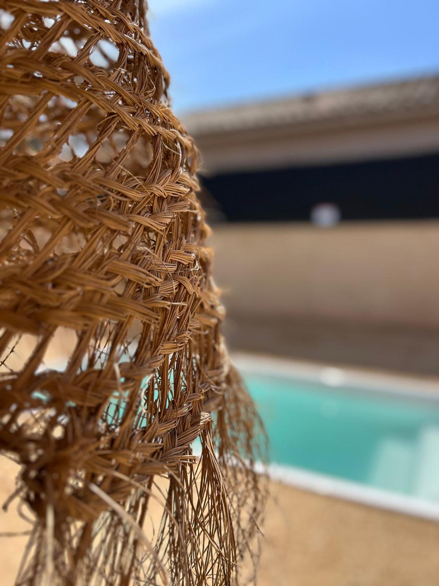 Holiday home Maison Piscine & Pont D'arc